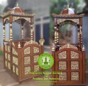 ukuran-harga-mimbar-podium-kubah-ukir-emas-300x293 ukuran-harga-mimbar-podium-kubah-ukir-emas-300x293